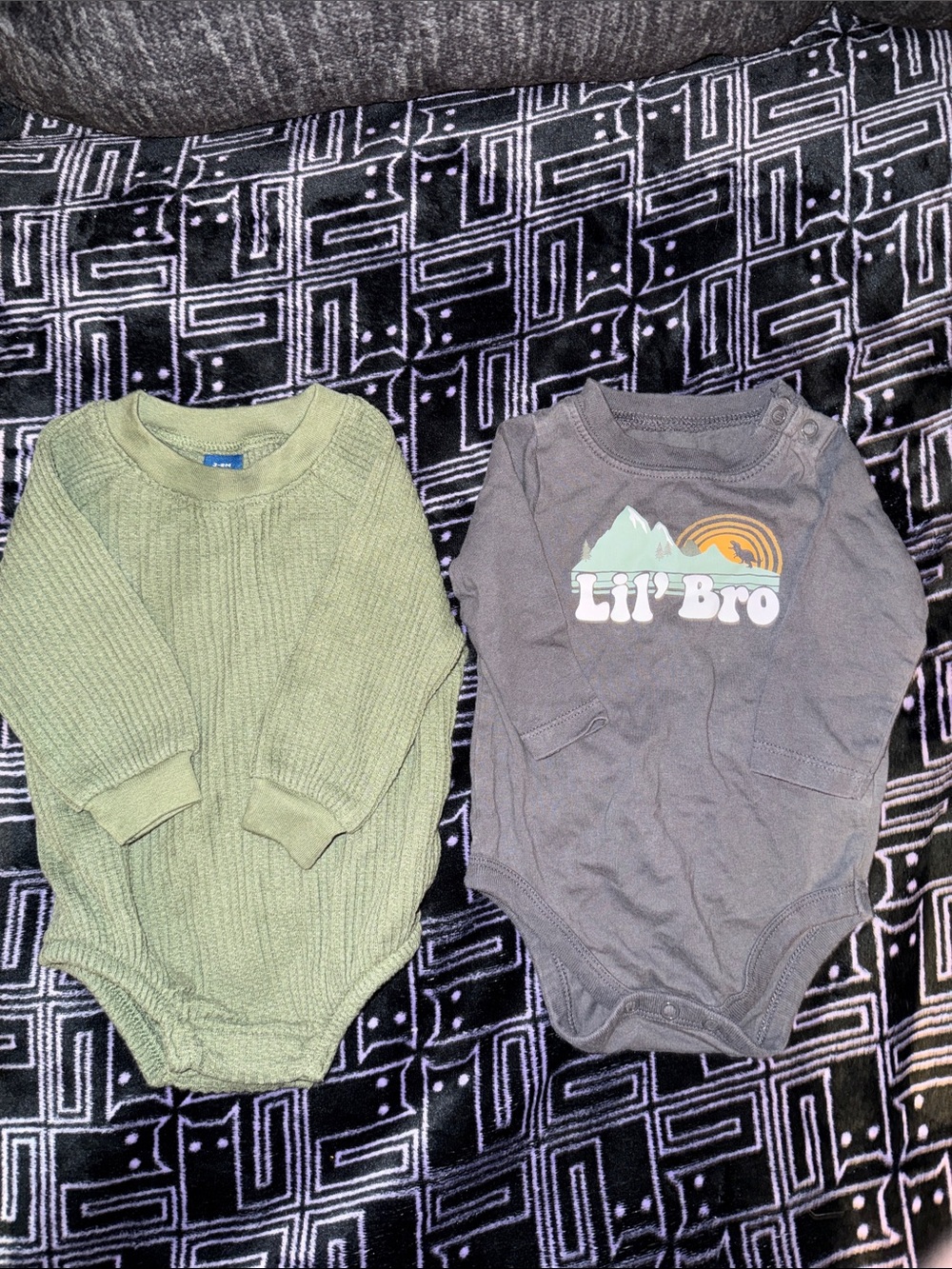 Green Knit Baby Onesie + Gray 'Lil' Bro'  Onesie 2 Piece 3/6 Months Bundle